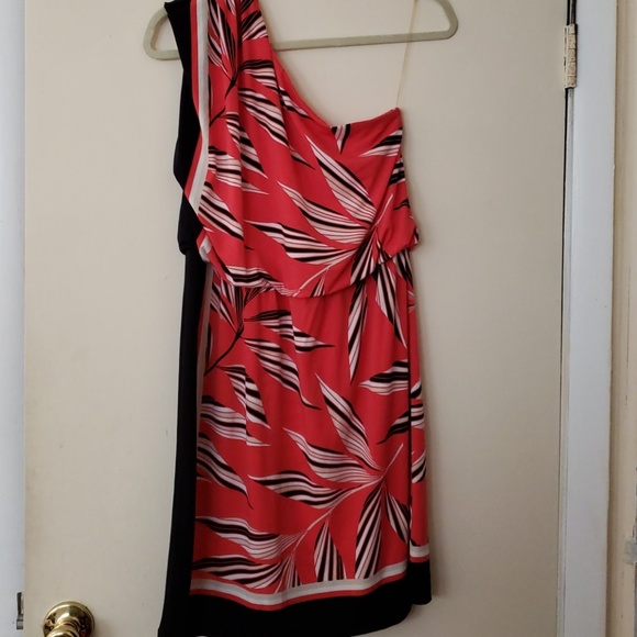 One Shoulder Pattern Dress - Picture 1 of 2